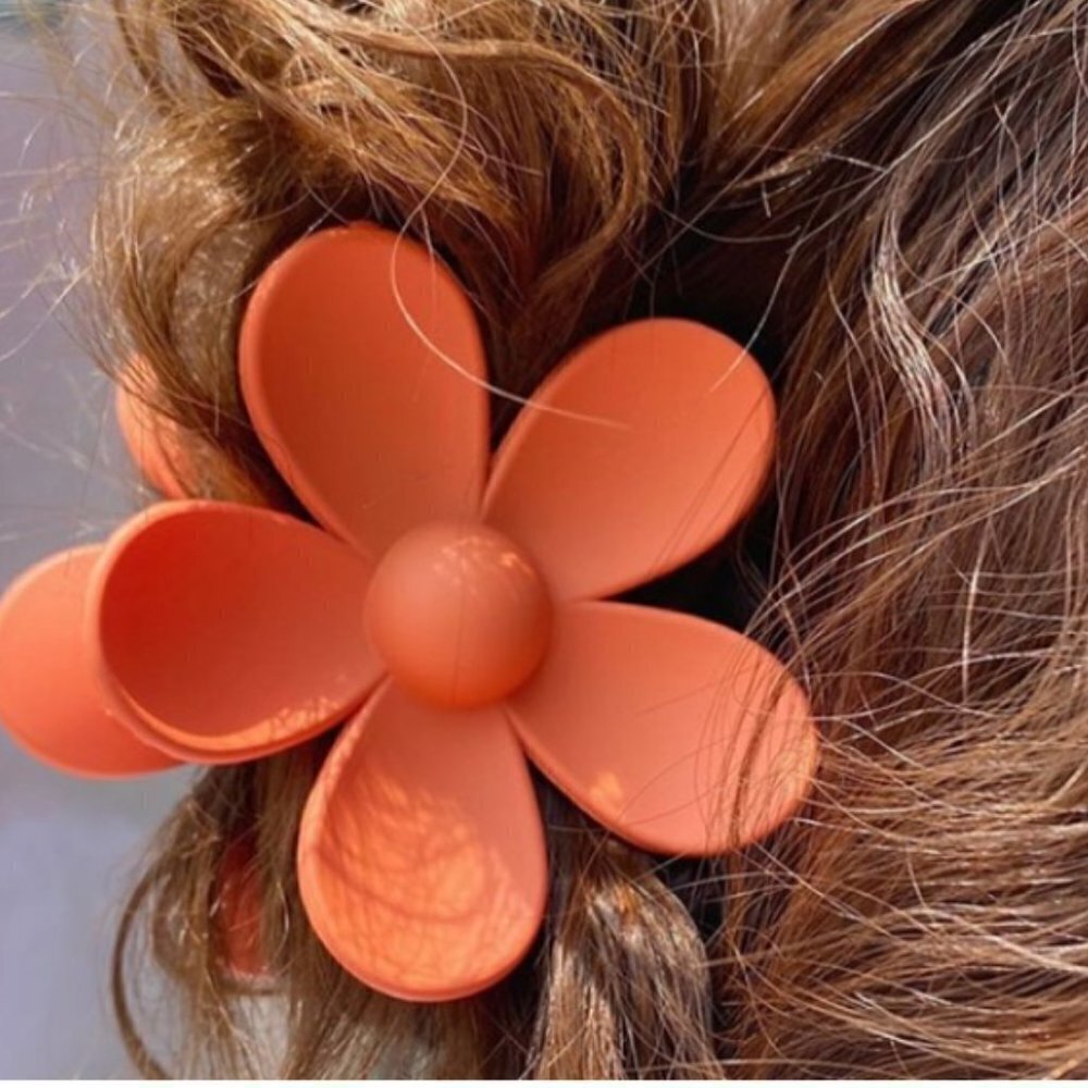 Tangerine Floral Hair Clip NWOT